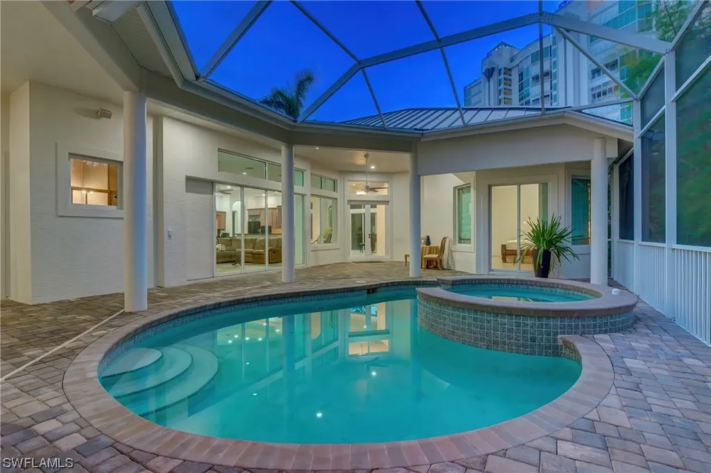 5141 Seahorse Avenue Naples FL 34103