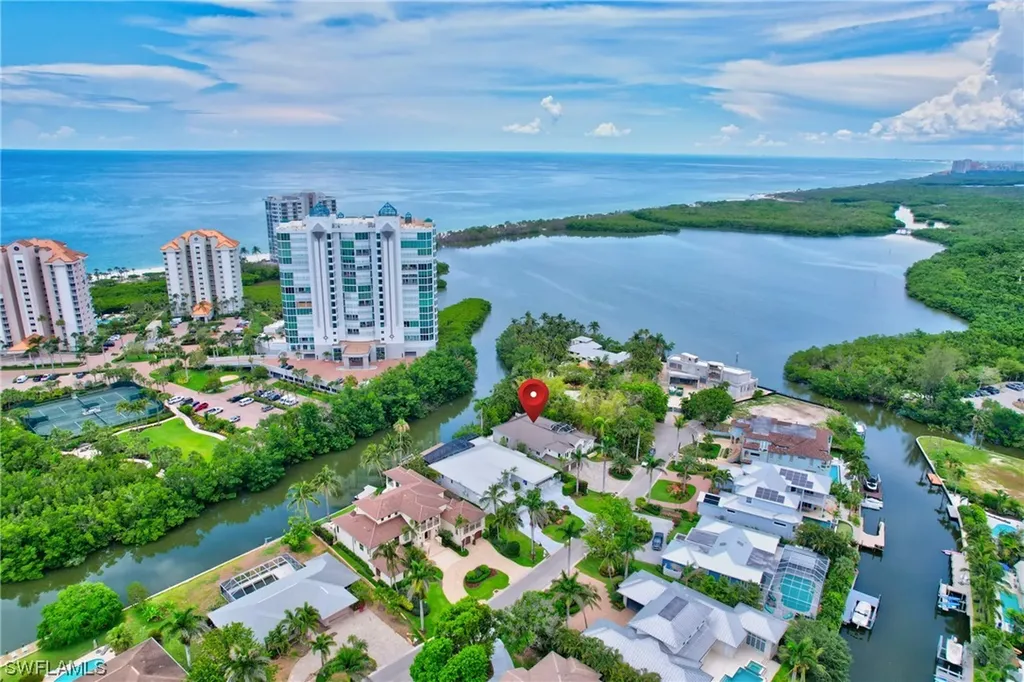 5141 Seahorse Avenue Naples FL 34103