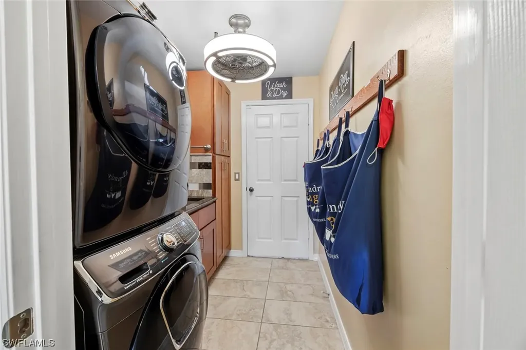 15046 Spinaker Court Naples FL 34119