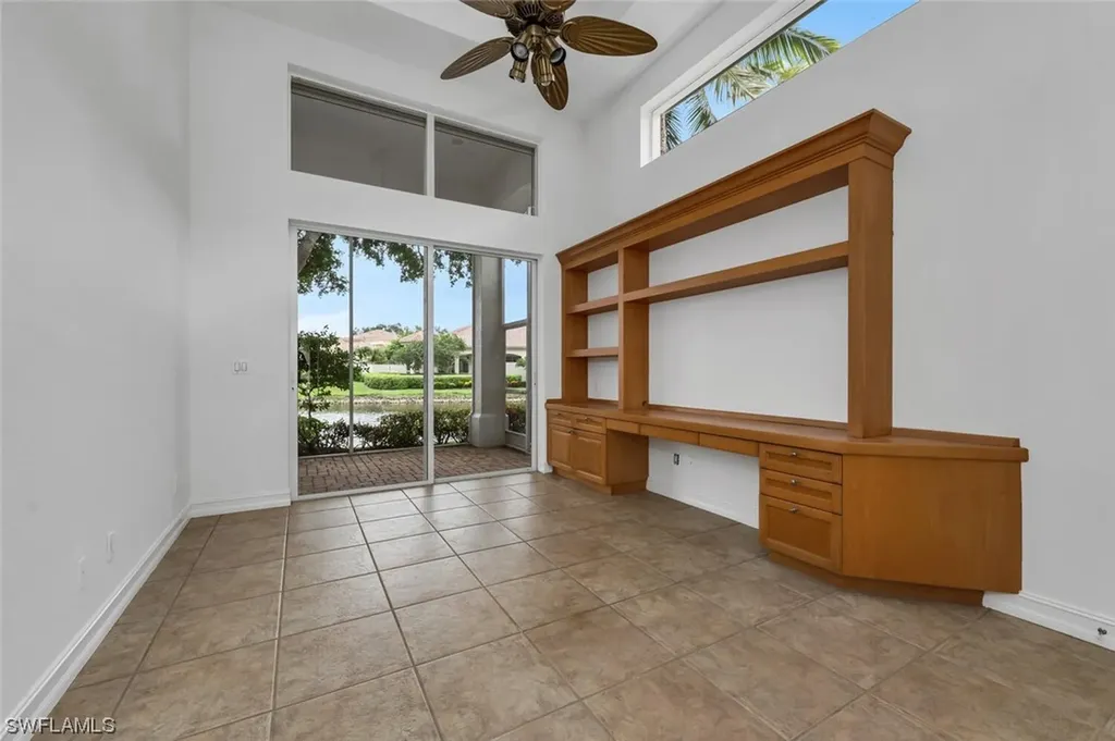 1296 Grand Isle Court Naples FL 34108