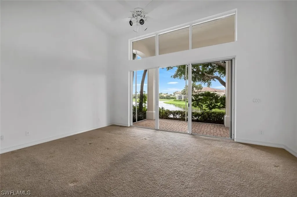 1296 Grand Isle Court Naples FL 34108