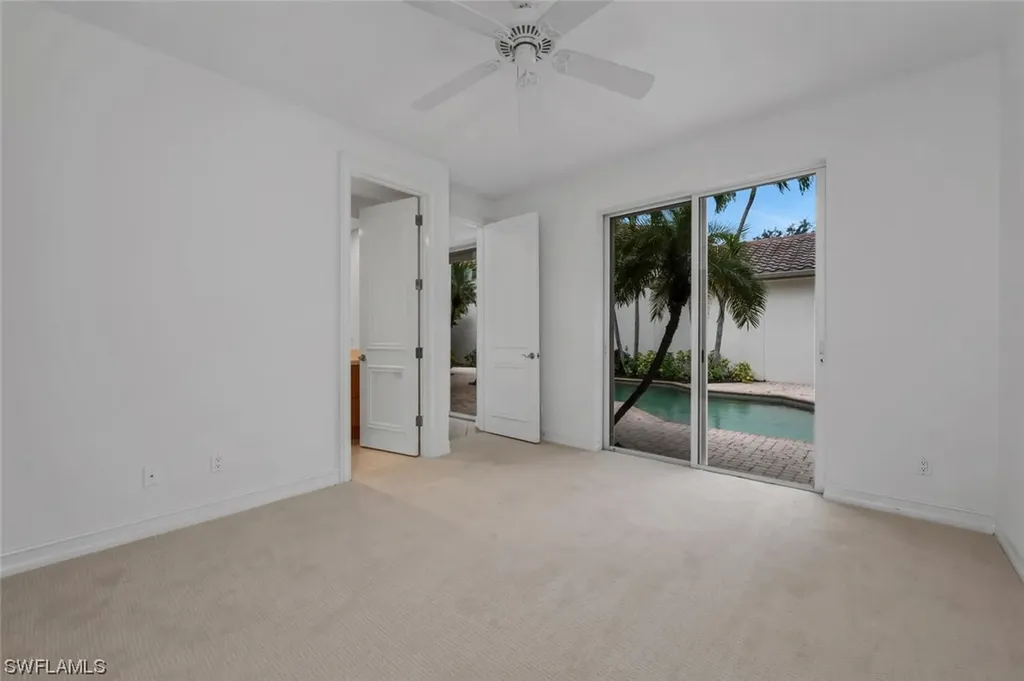 1296 Grand Isle Court Naples FL 34108