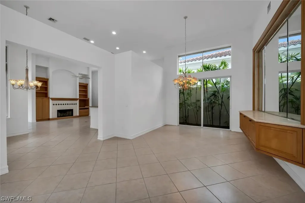 1296 Grand Isle Court Naples FL 34108