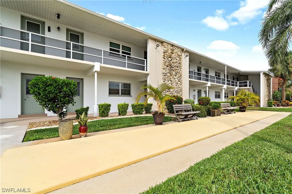708 Victoria Drive Cape Coral FL 33904