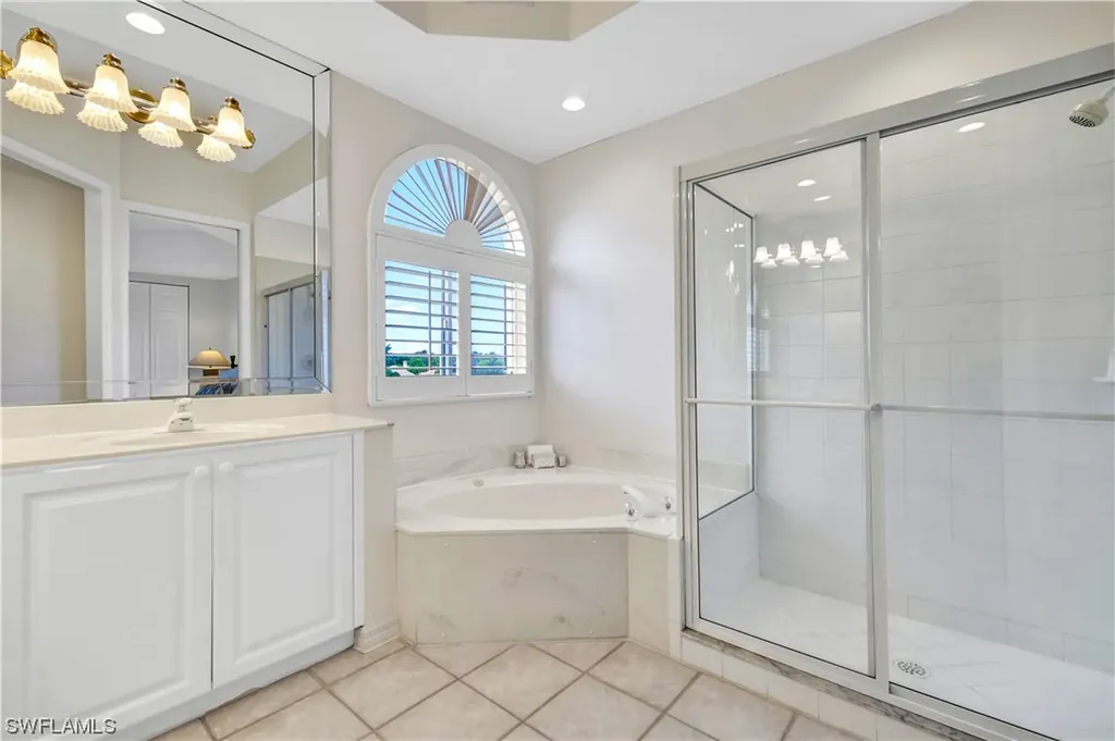 1530 Clermont Drive Naples FL 34109