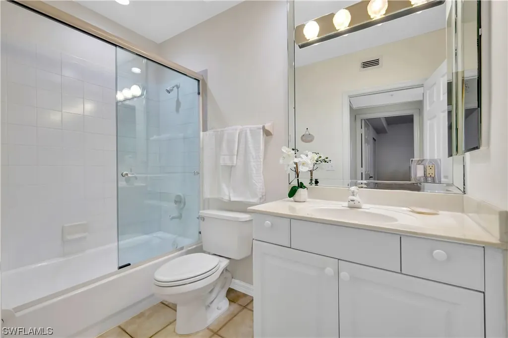 1530 Clermont Drive Naples FL 34109