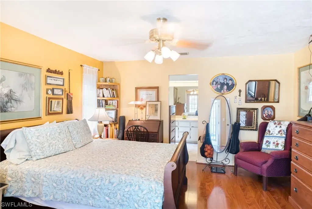 2110 SE 14th Street Cape Coral FL 33990