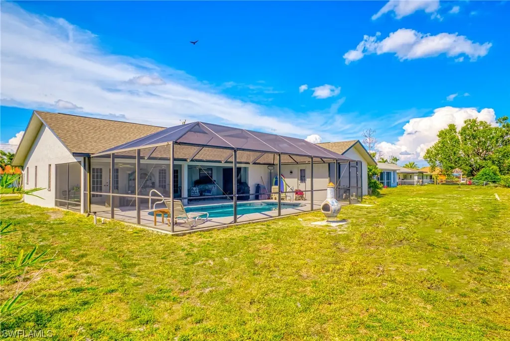 2110 SE 14th Street Cape Coral FL 33990