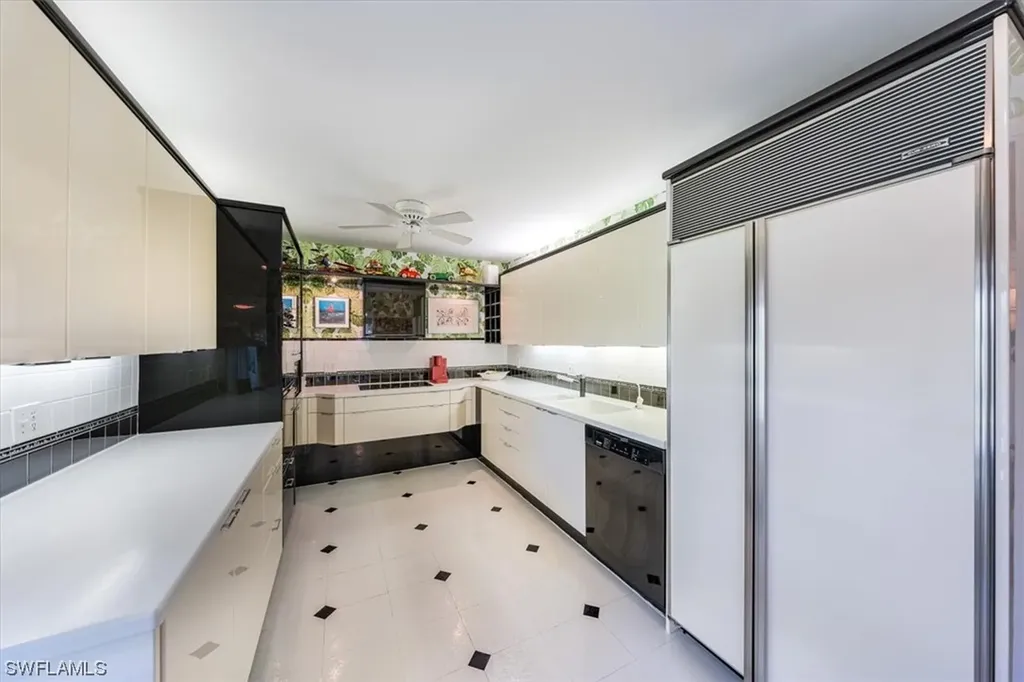 103 Clubhouse Lane Naples FL 34105