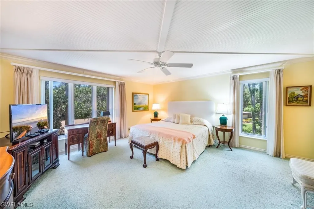 103 Clubhouse Lane Naples FL 34105