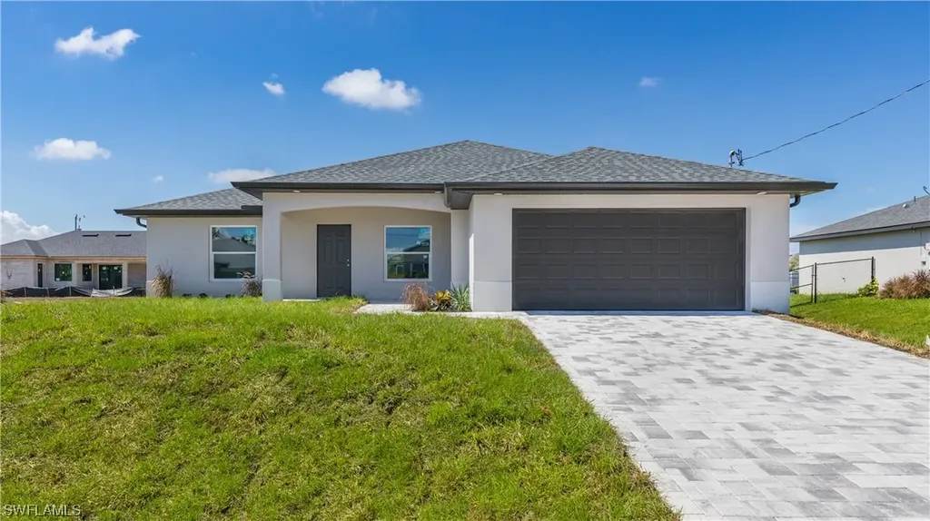 320 NW 11th Street Cape Coral FL 33993
