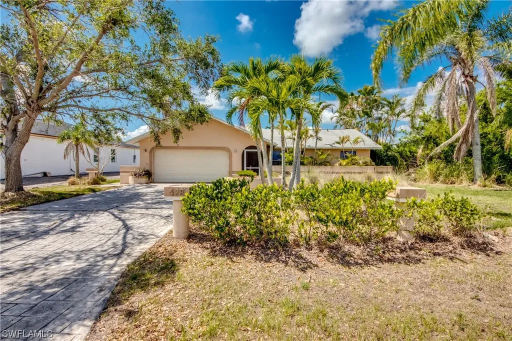 428 NW 4th Terrace Cape Coral FL 33993