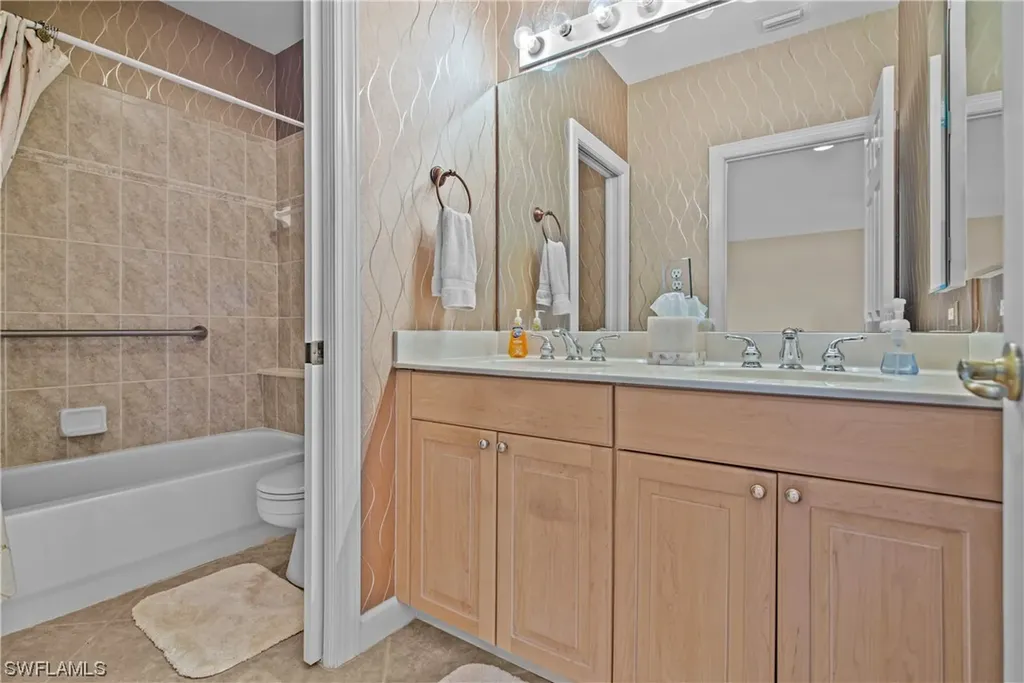 8934 Crown Colony Boulevard Fort Myers FL 33908