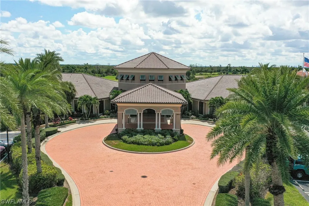 8934 Crown Colony Boulevard Fort Myers FL 33908