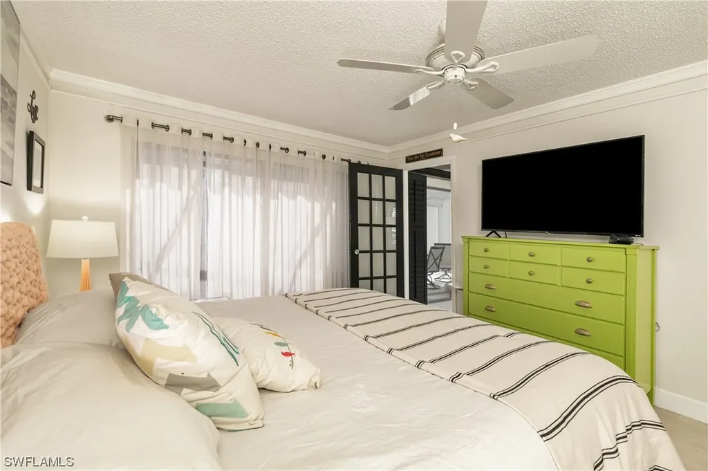3805 SE 2nd Avenue Cape Coral FL 33904