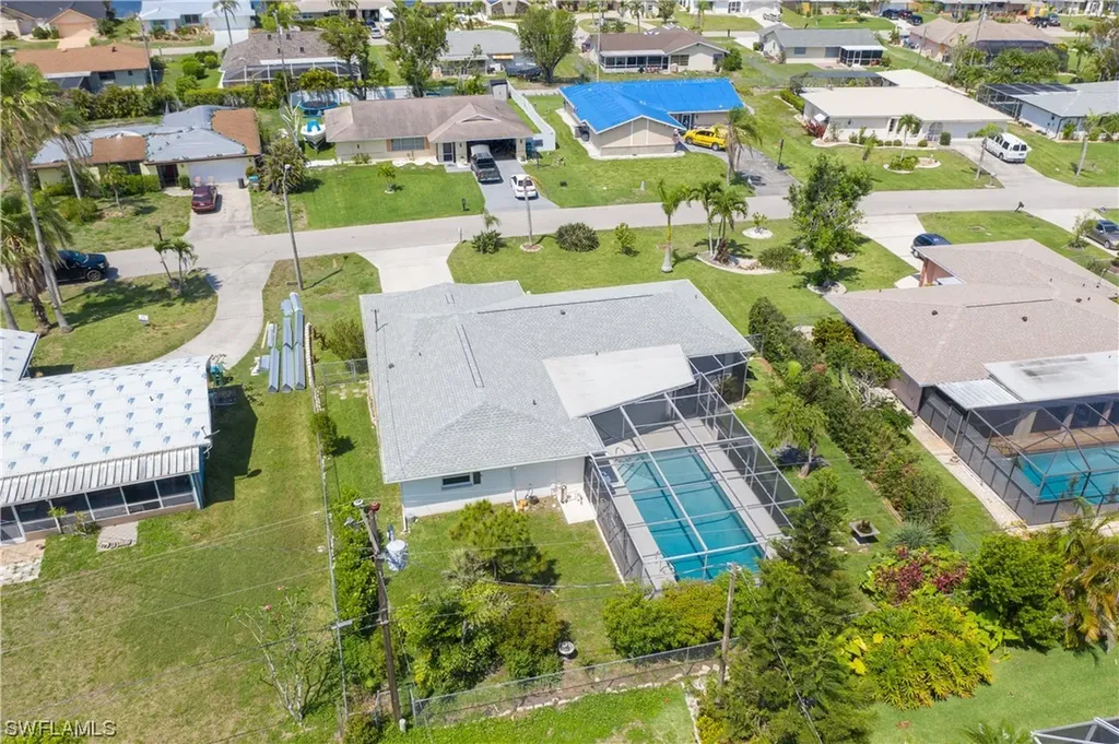 3805 SE 2nd Avenue Cape Coral FL 33904