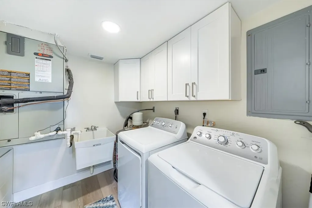 15161 Cedarwood Lane Naples FL 34110