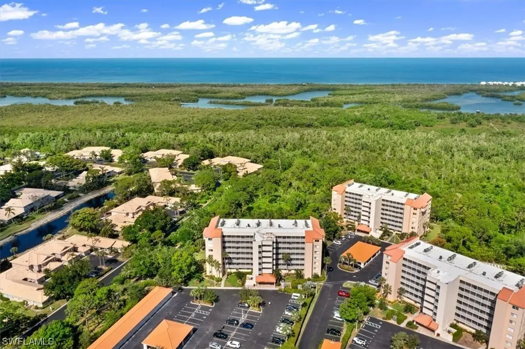15161 Cedarwood Lane Naples FL 34110