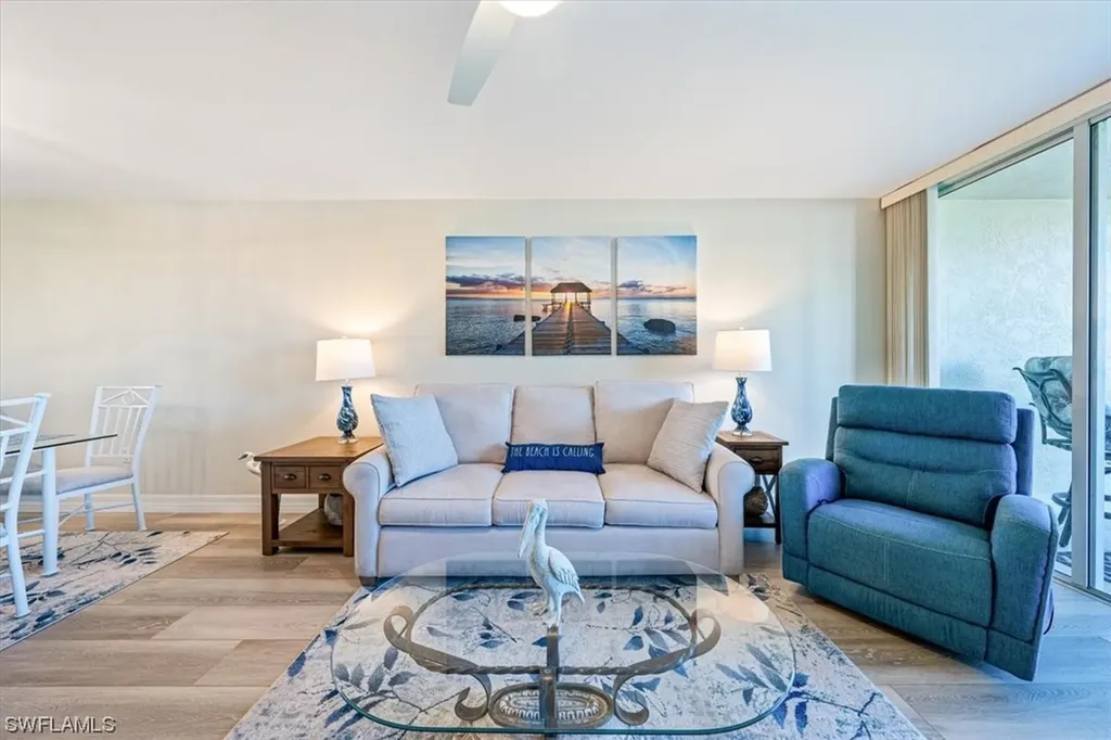 15161 Cedarwood Lane Naples FL 34110