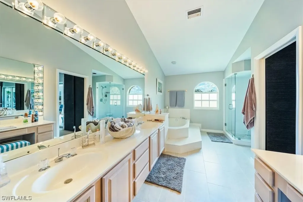 231 Via Perignon Naples FL 34119