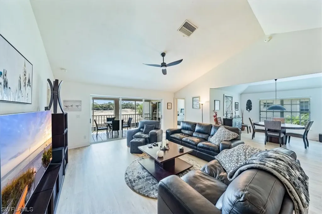 231 Via Perignon Naples FL 34119
