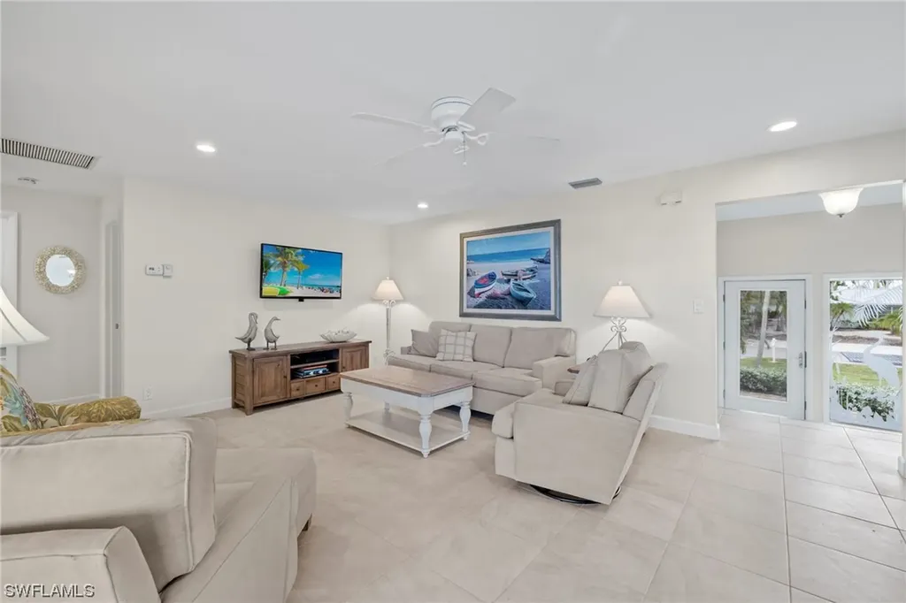 1067 Sand Castle Road Sanibel FL 33957