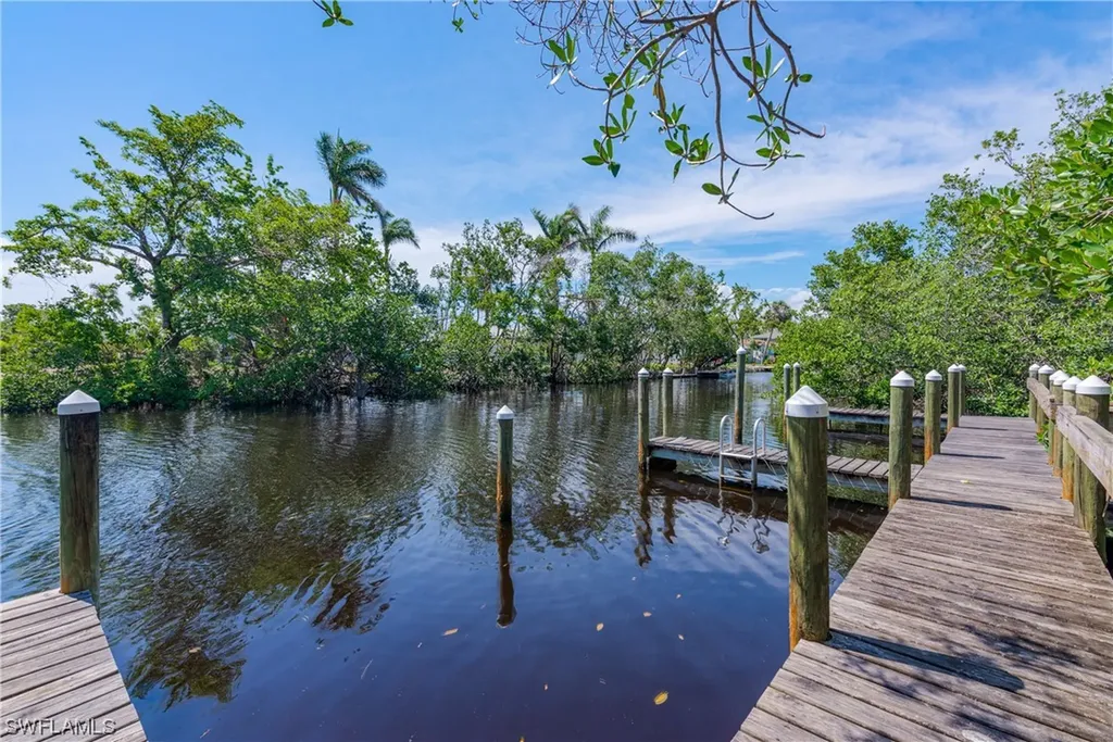 7225 Heaven Lane Fort Myers FL 33908