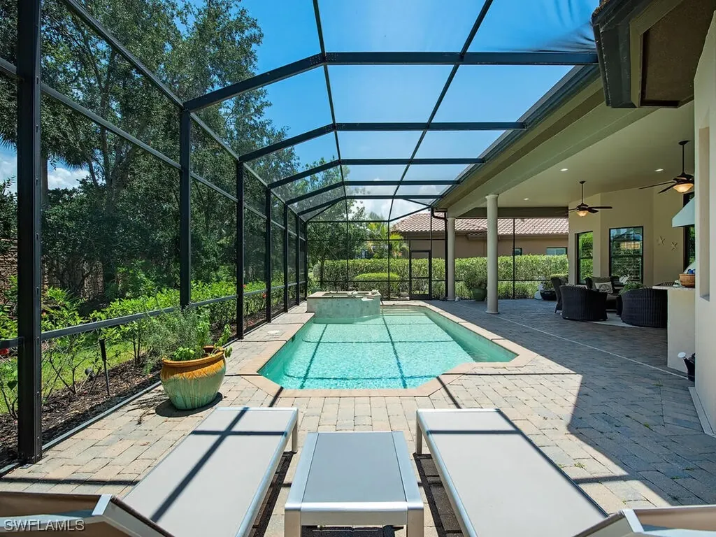 7279 Lantana Circle Naples FL 34119