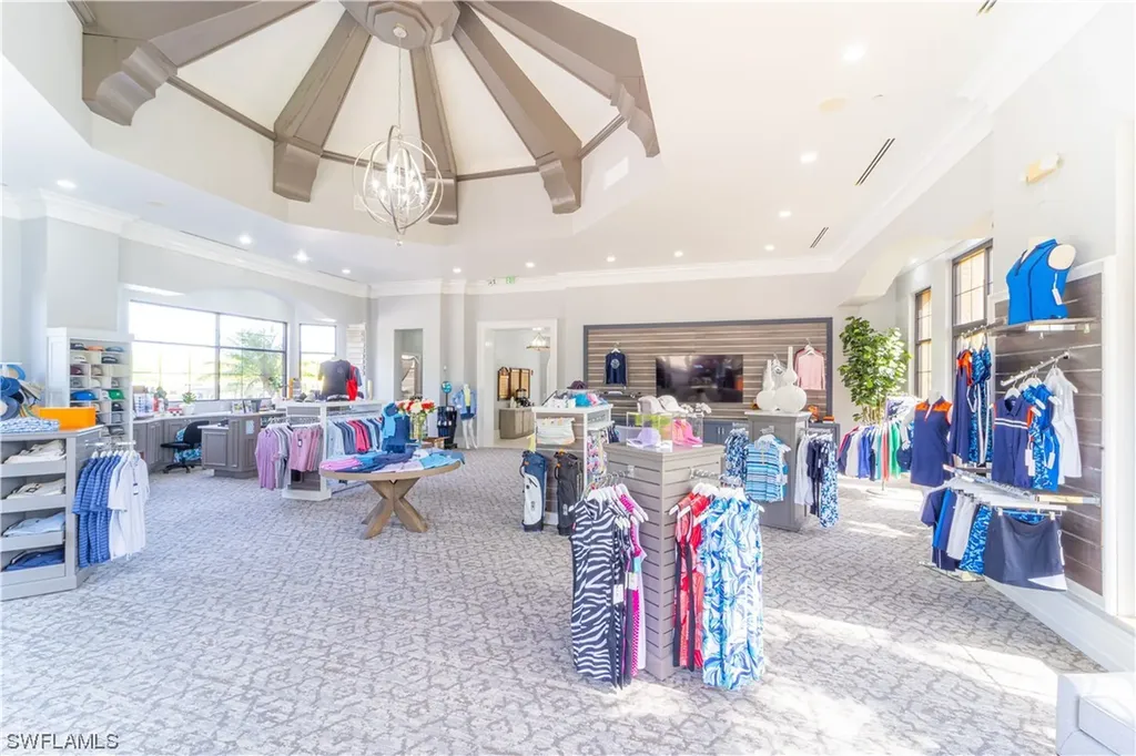 7279 Lantana Circle Naples FL 34119