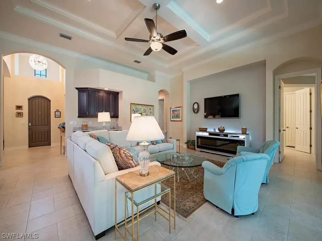 7279 Lantana Circle Naples FL 34119