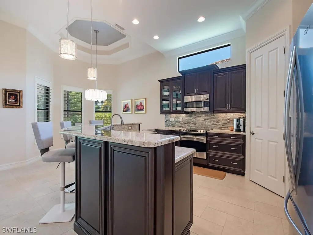 7279 Lantana Circle Naples FL 34119