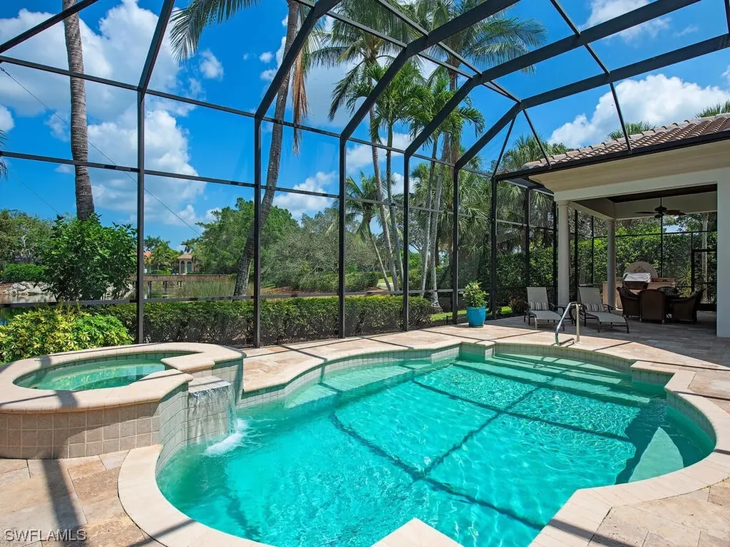 1701 Venezia Way Naples FL 34105