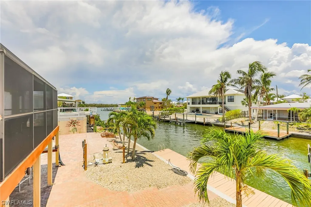 370 Bayland Road Fort Myers Beach FL 33931