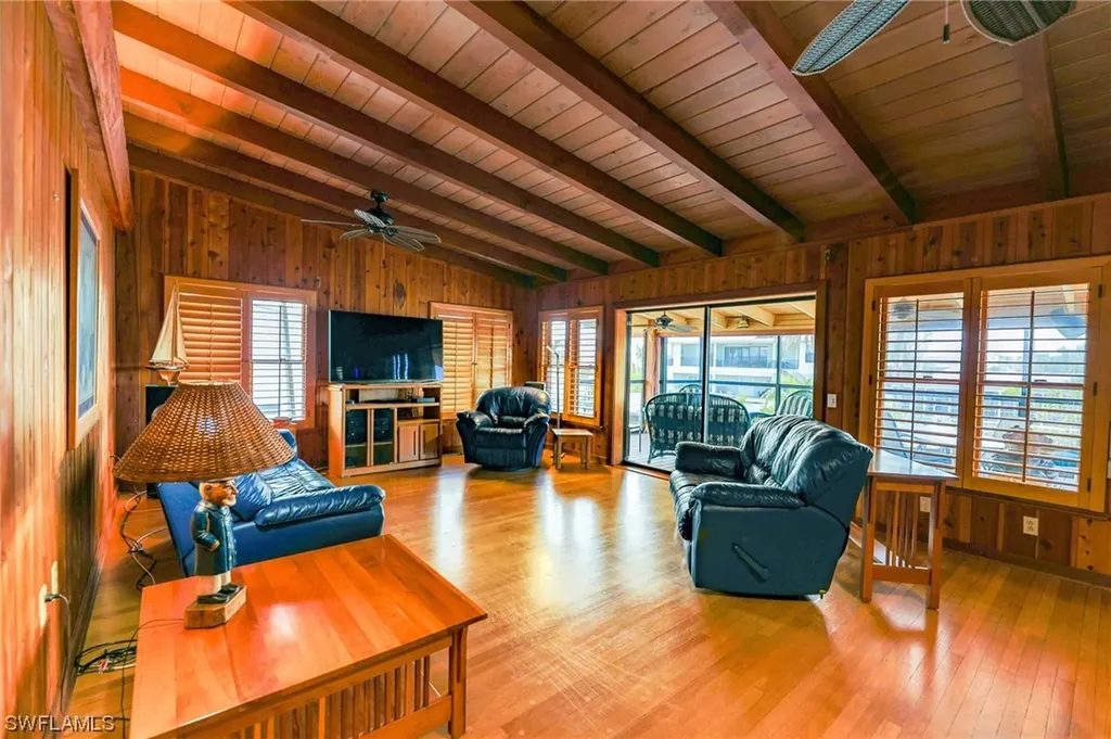 370 Bayland Road Fort Myers Beach FL 33931