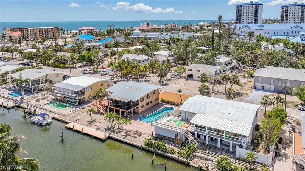370 Bayland Road Fort Myers Beach FL 33931