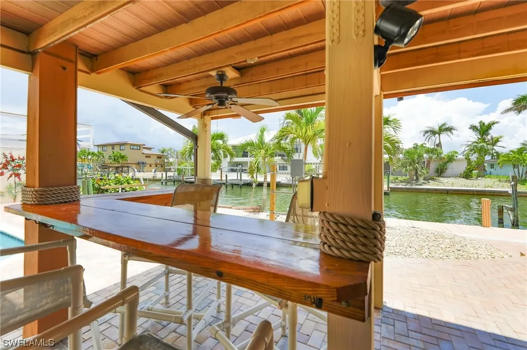 370 Bayland Road Fort Myers Beach FL 33931