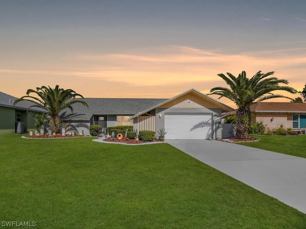 2219 Everest Parkway Cape Coral FL 33904