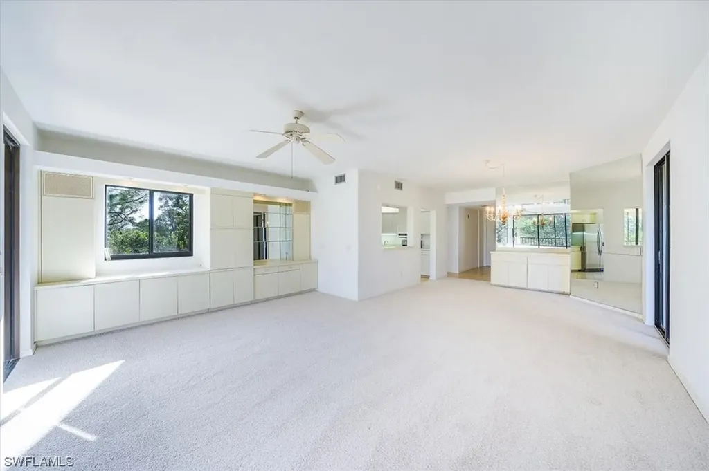 6500 Valen Way Naples FL 34108