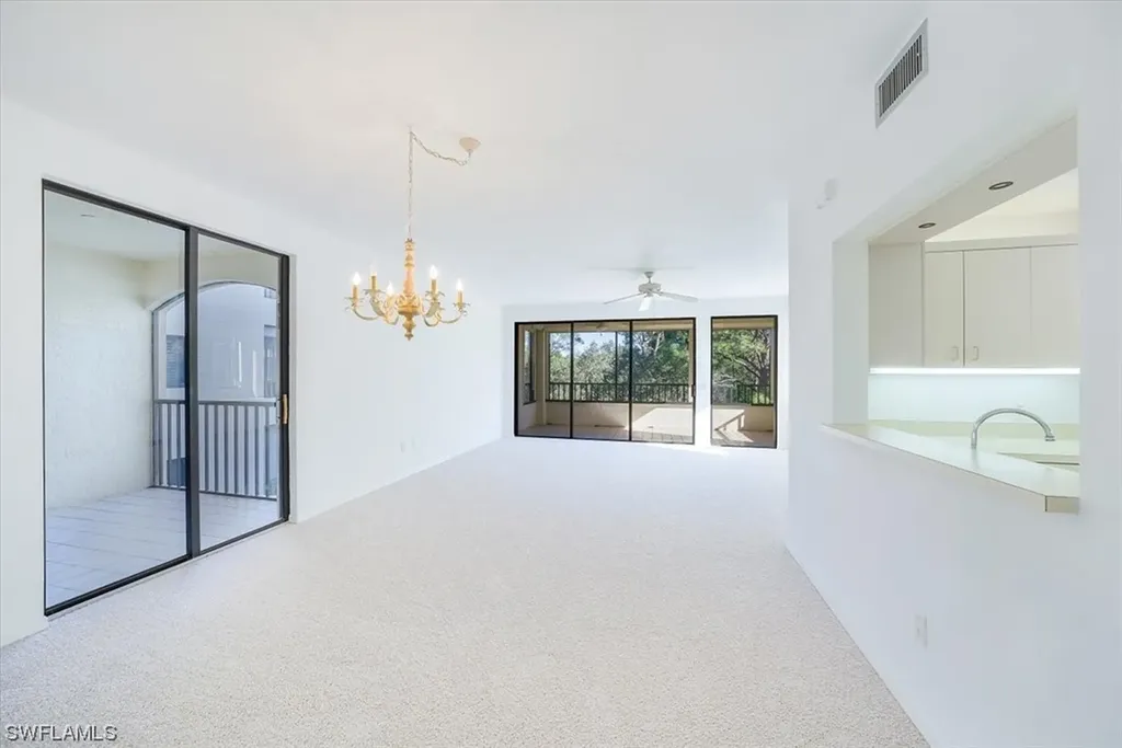 6500 Valen Way Naples FL 34108