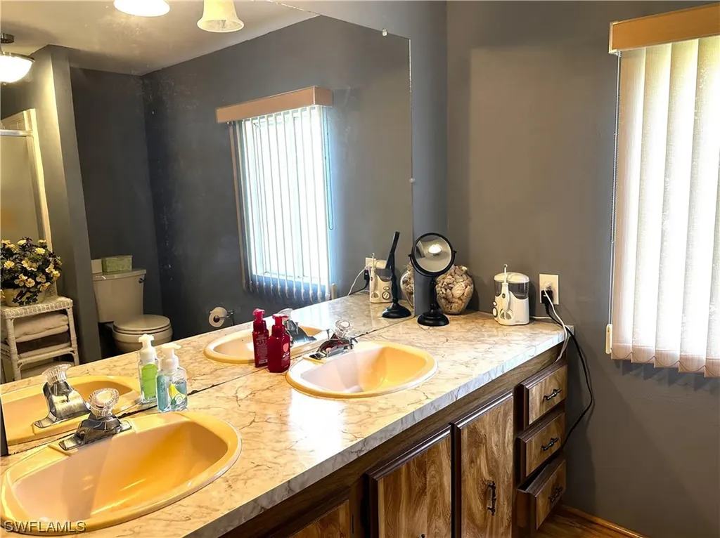 250 Indian Key Lane Naples FL 34114