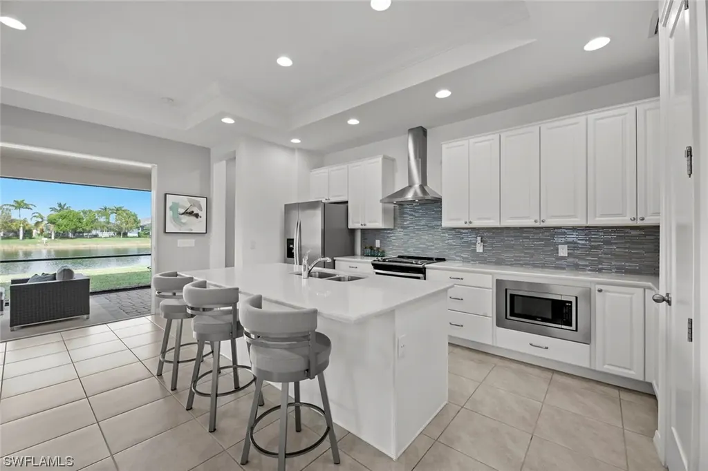 14572 Topsail Drive Naples FL 34114
