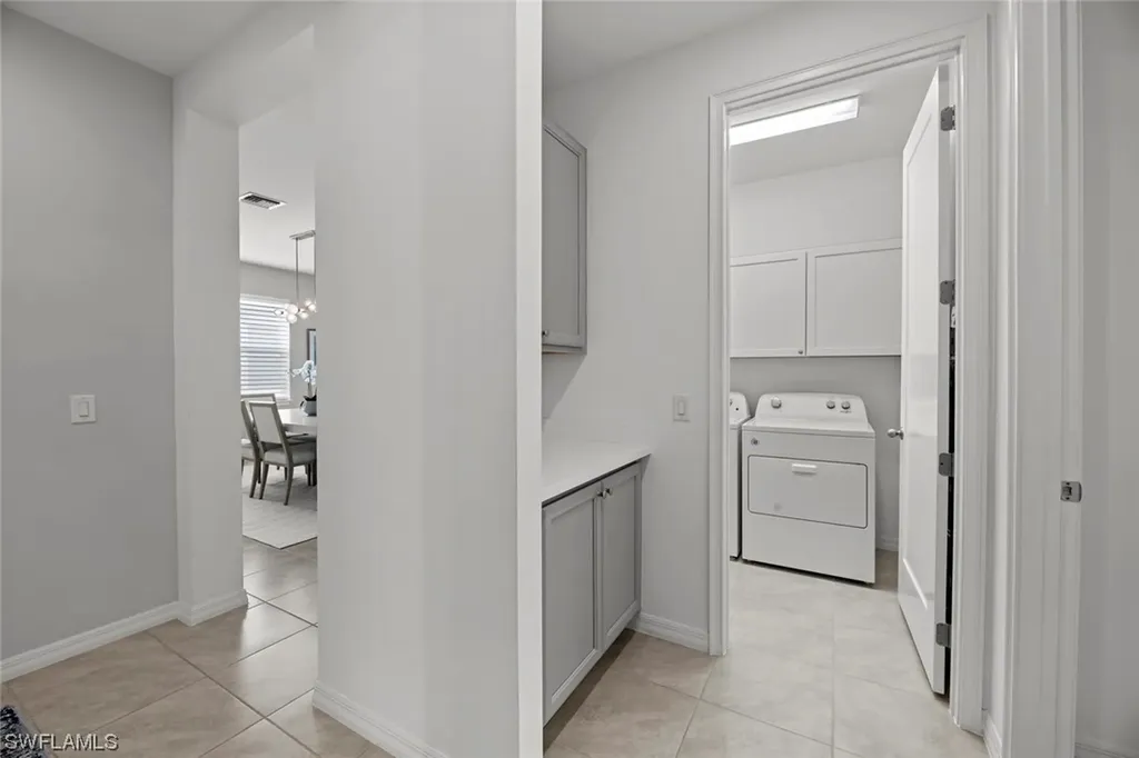 14572 Topsail Drive Naples FL 34114