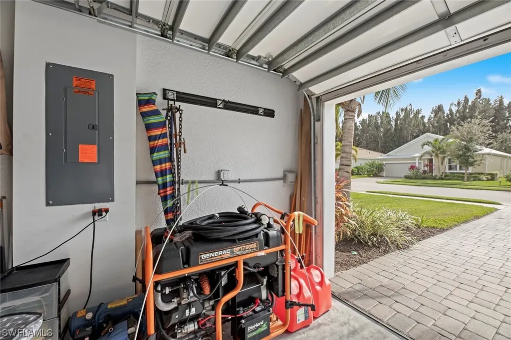 14572 Topsail Drive Naples FL 34114