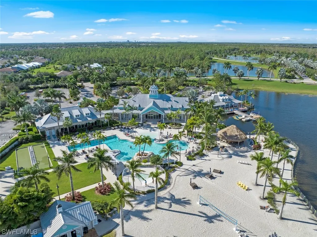 14572 Topsail Drive Naples FL 34114