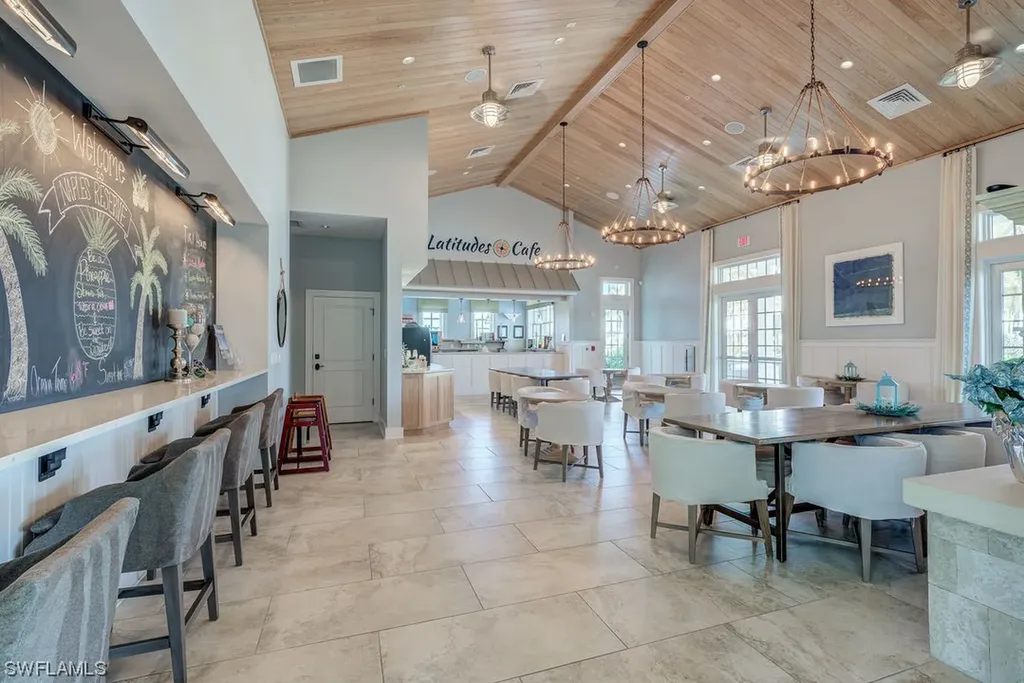 14572 Topsail Drive Naples FL 34114