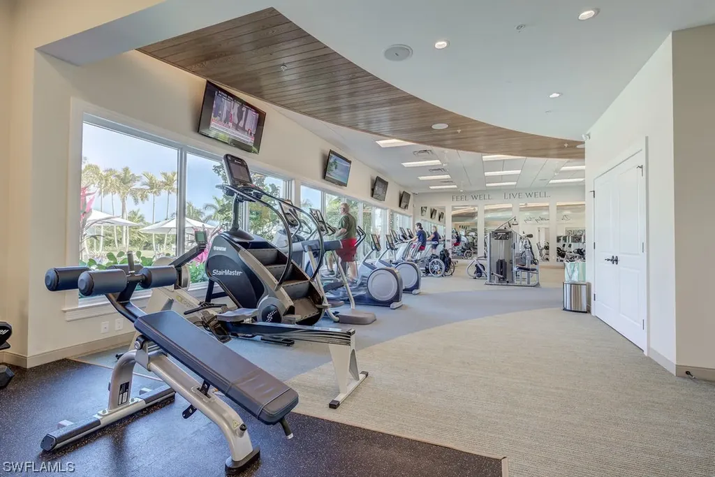 14572 Topsail Drive Naples FL 34114