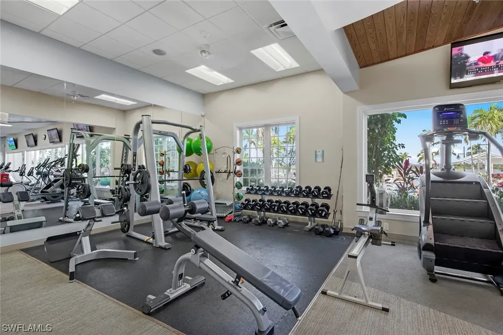 14572 Topsail Drive Naples FL 34114