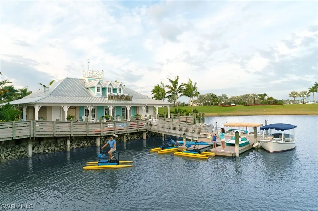 14572 Topsail Drive Naples FL 34114