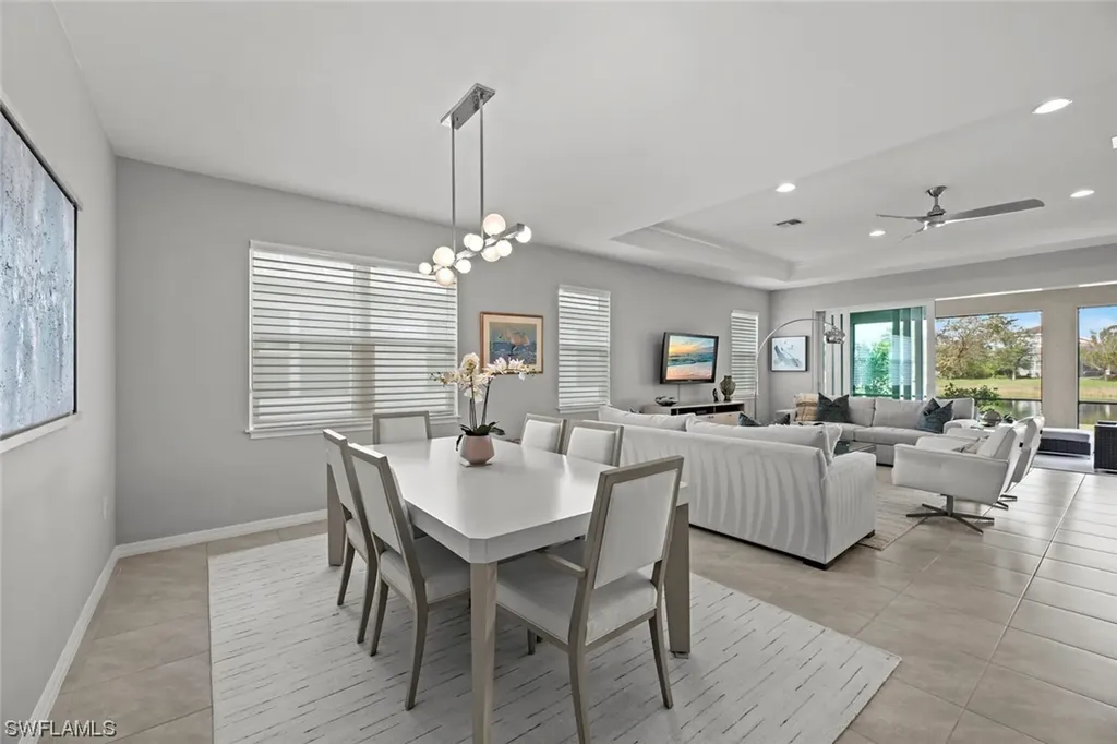 14572 Topsail Drive Naples FL 34114