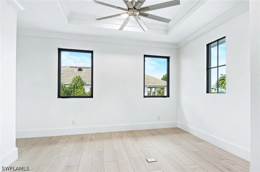 375 Periwinkle Court Marco Island FL 34145